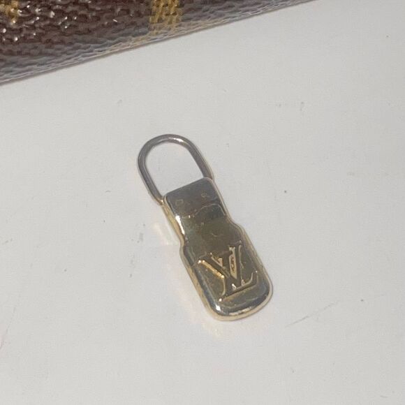 Authentic! 💥 Louis Vuitton Monogram Sarah Clutch Wallet - Picture 10 of 13